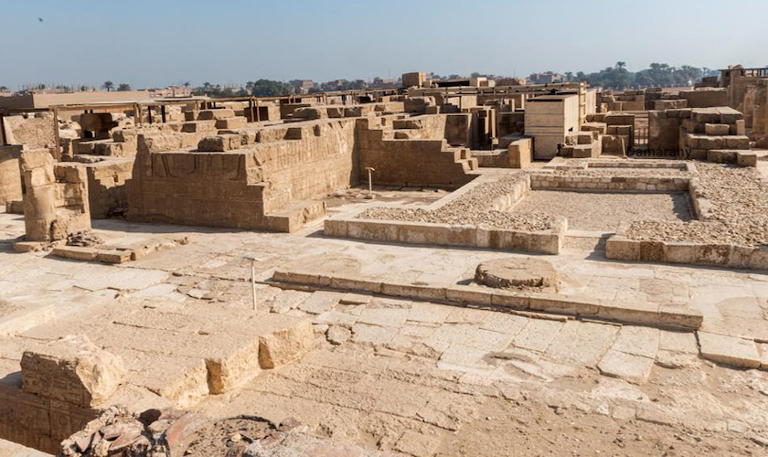13.000 de texte antice din lut găsite în localitatea Sohag din Egipt