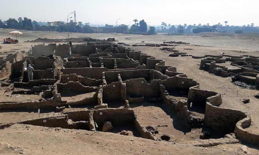 A fost descoperit un oraș de aur pierdut din Egiptul Antic, vechi de 3.000 de ani
